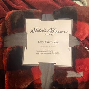 New Eddie Bauer red black buffalo check faux fur throw